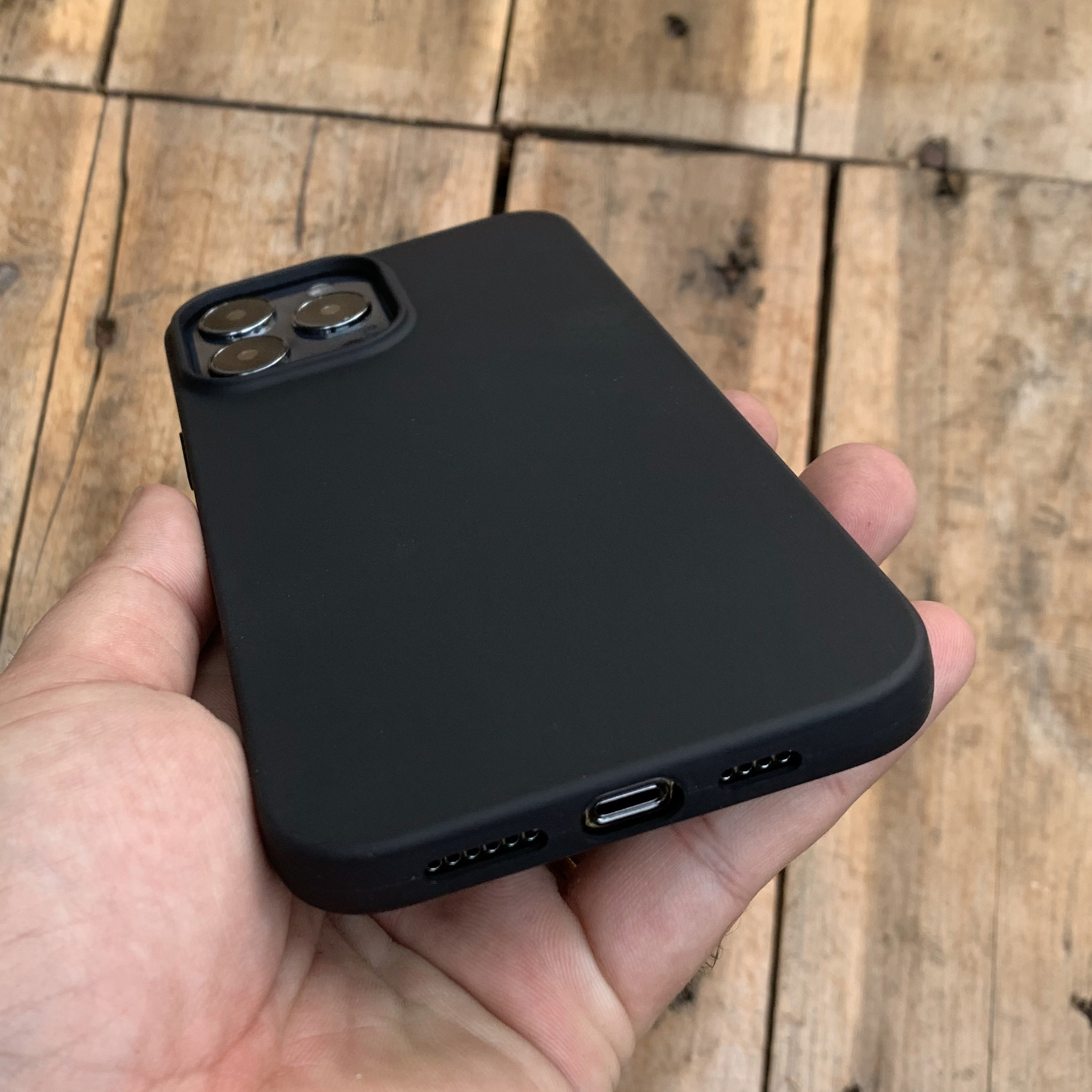 Ốp dẻo mỏng dành cho iPhone 15 / 15 Plus / 15 Pro / 15 Pro Max - Hàng chính hãng