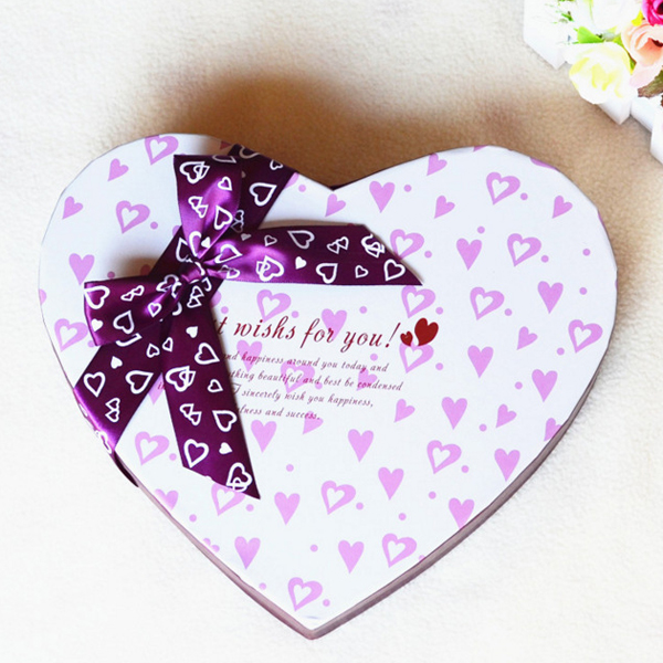 Hộp Quà Trái Tim Gấu Và Hoa Hồng Sáp Thơm