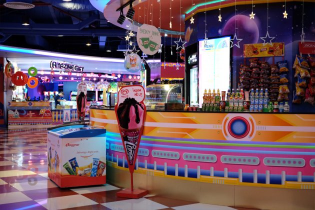 HN - Vui chơi thỏa thích không giới hạn cho bé tại Amazing Town Long Biên