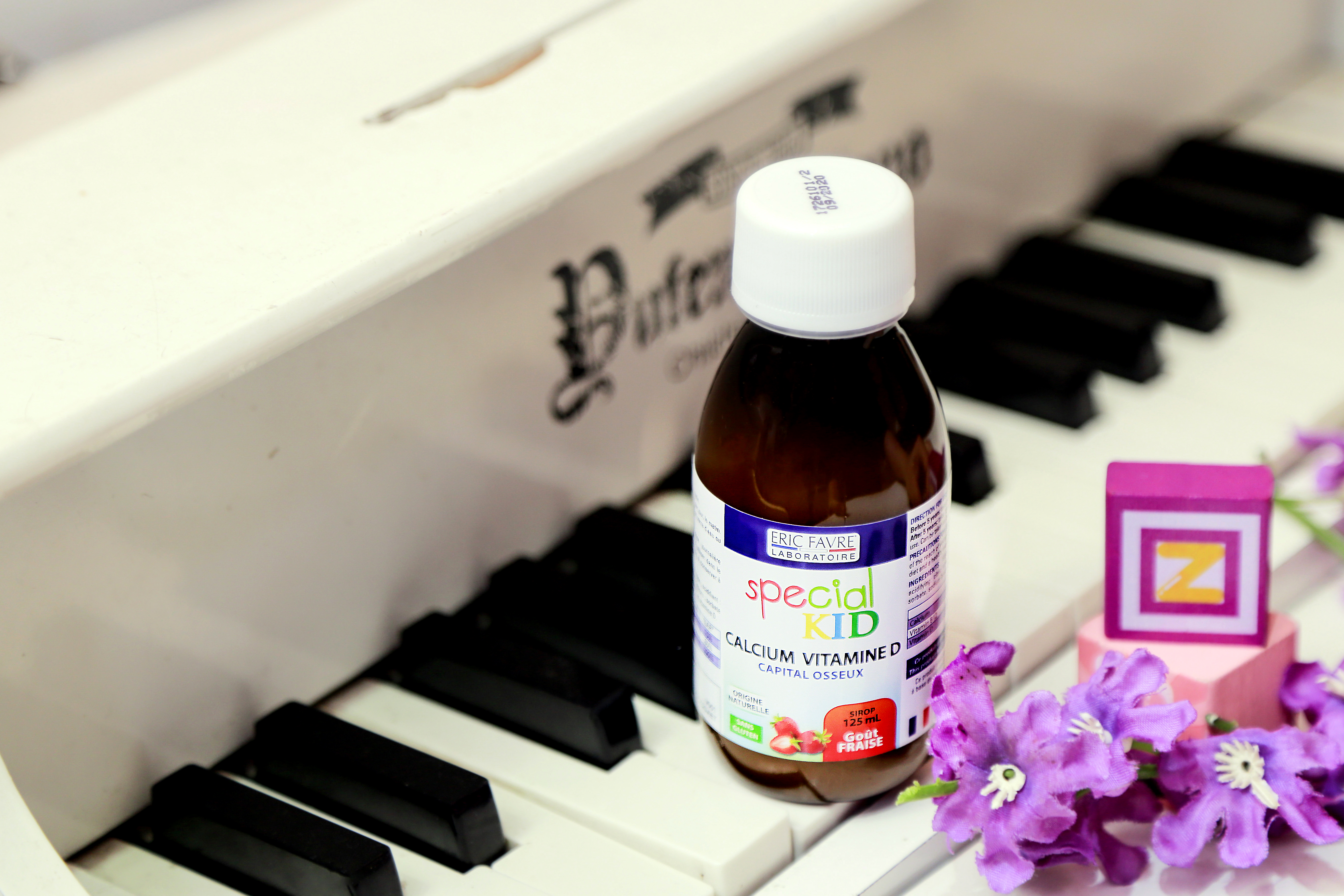 TPBVSK Special Kid Calcium Vitamin D - Bổ sung Canxi và Vitamin D giúp xương, răng chắc khỏe - Giúp con cao lớn hơn (125ml) [Siro – Nhập khẩu Pháp]
