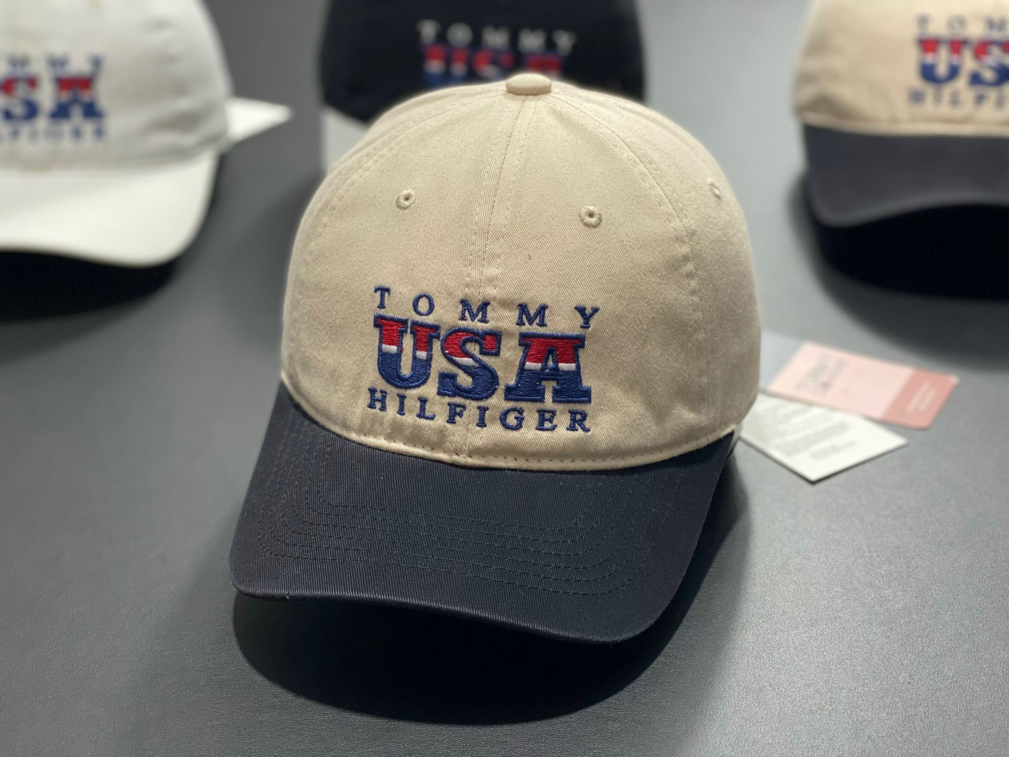 Nón kết, mũ lưỡi trai Tom USA phối vải jeans form chuẩn thời trang cao cấp