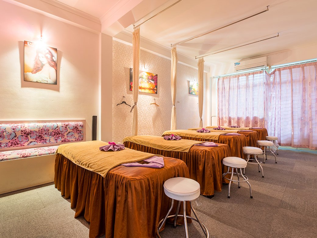 Liệu trình 45 Phút Massage Body Thư Giản Kết Hợp Ngâm Chân Đắp Mặt Nạ Sáng Da Tại Paradise Beauty & Spa