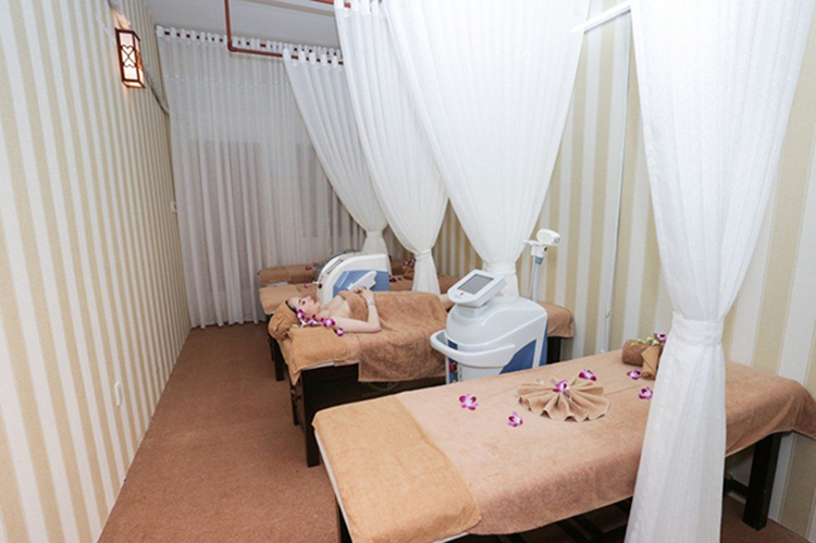 Liệu Trình Trị Thâm Bằng Serum Vitamin C Obagi  Tại Thiên Ngân