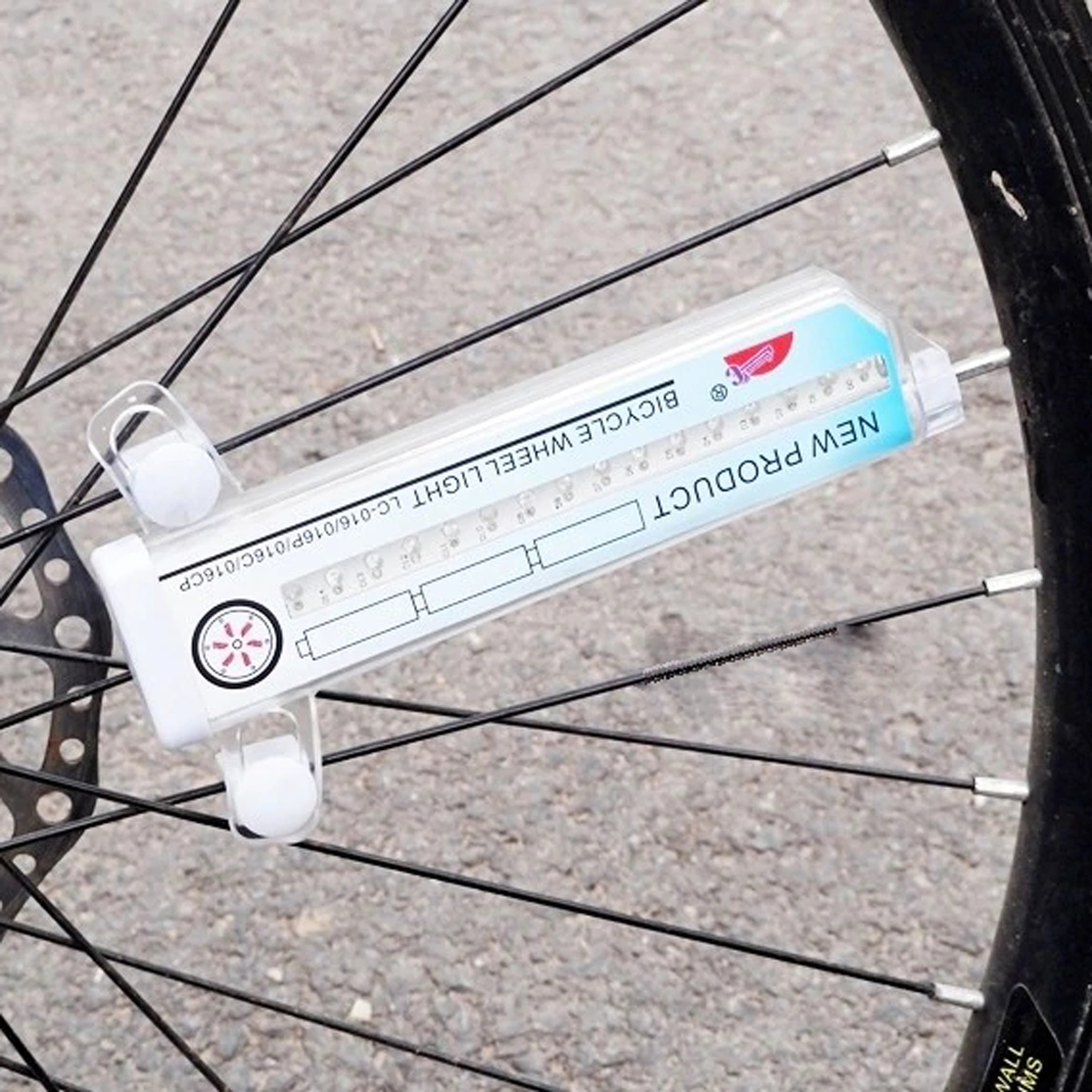 den-led-trang-tri-cam-xe-dap