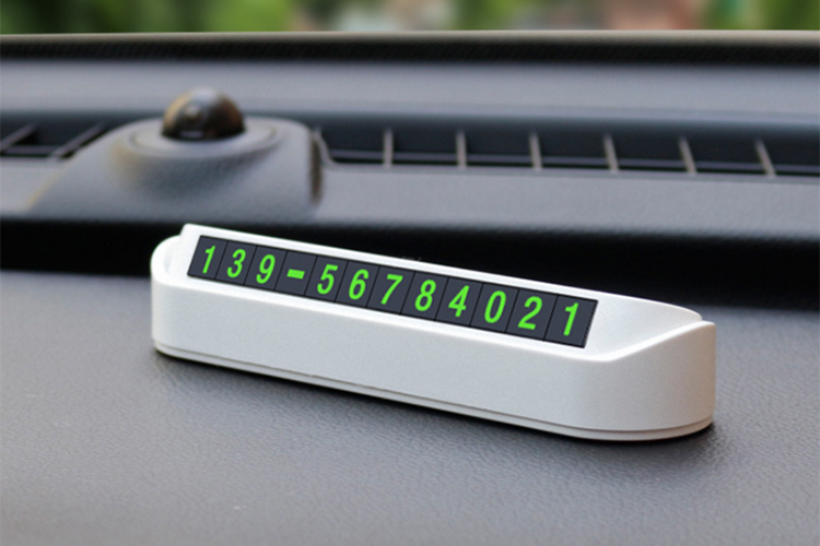 Bảng Số Điện Thoại Gắn Taplo Ô Tô Y-428