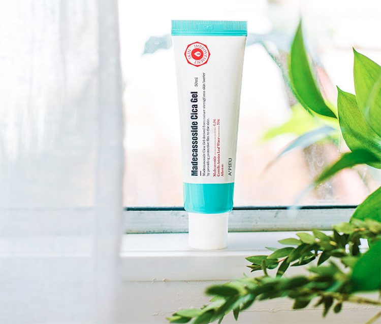 Kem Dưỡng Da Mặt A'Pieu Madecassoside Cica Gel (Tube) (50ml)