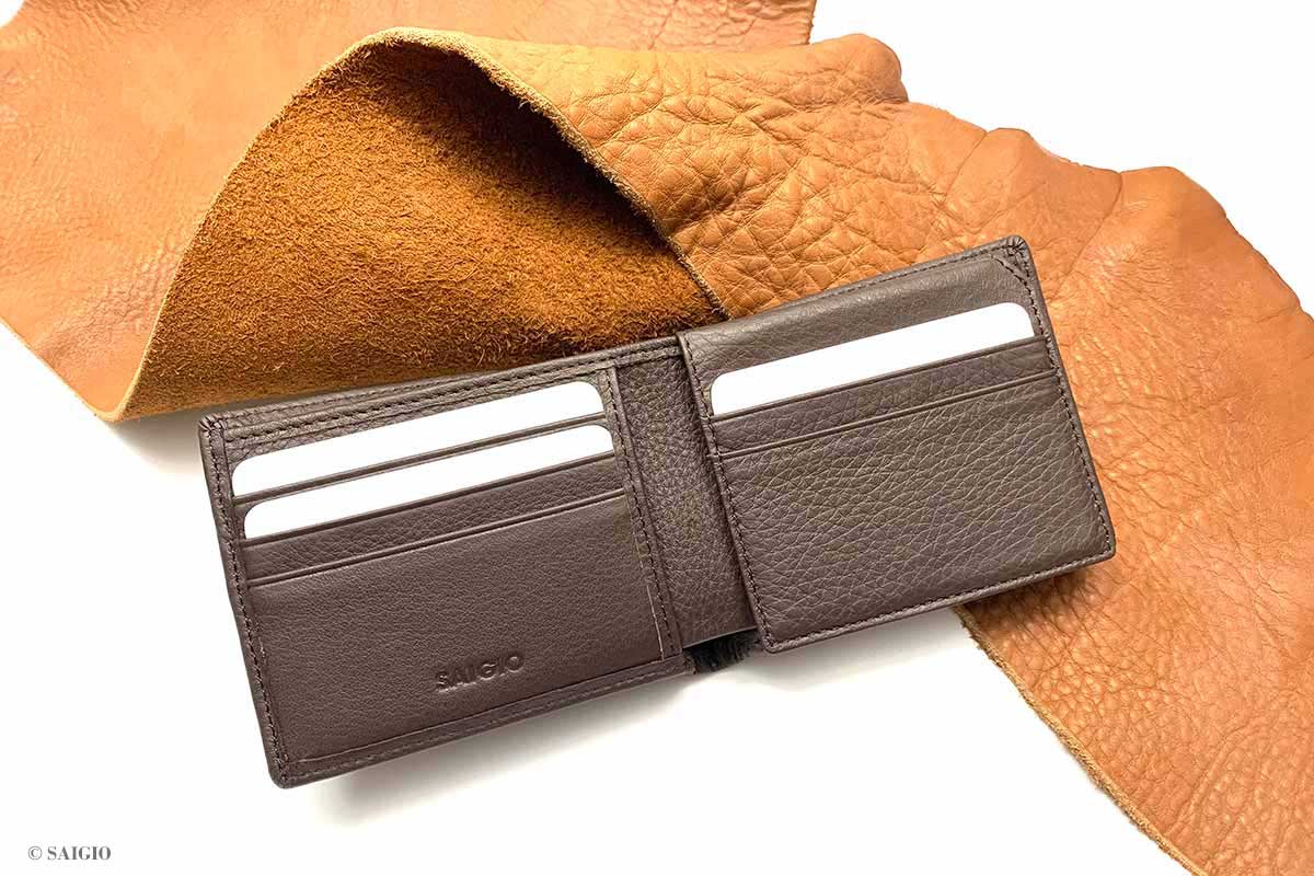 Ví Nam Mini Nhỏ Gọn, Da Bò Mềm Mại GENTLE, Thiết Kế Hiện Đại, Nhiều Ngăn Đựng Tiền và Thẻ Tiện Dụng, Dáng Ngang - Gập 2 - Hàng Chính Hãng SAIGIO