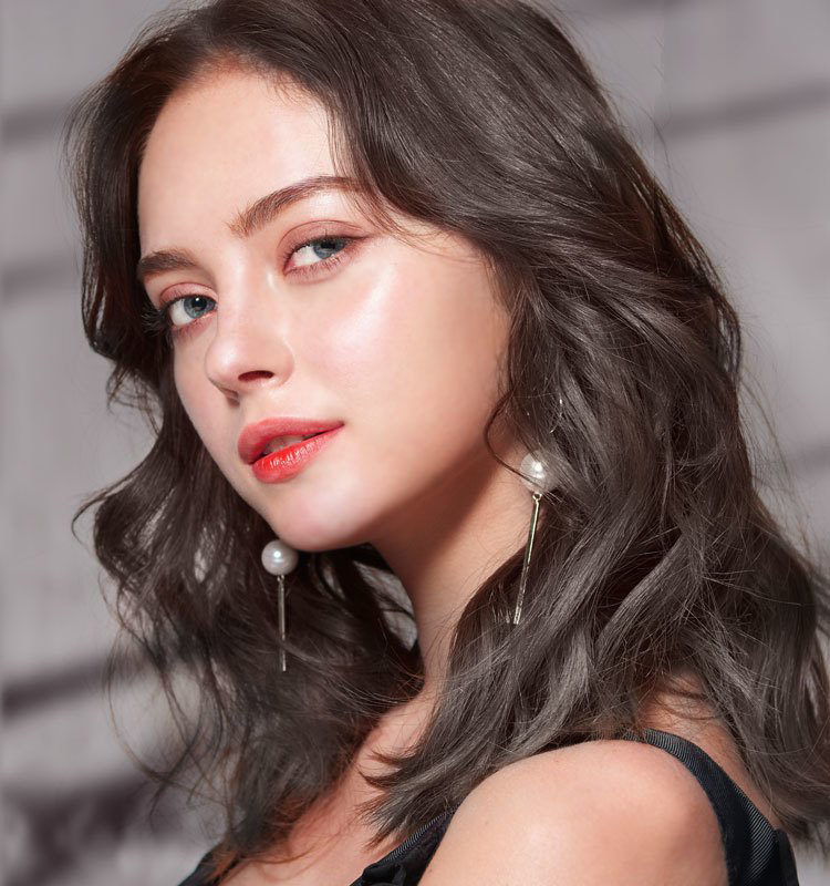 Bộ sản phẩm Dưỡng ẩm trắng da căng mọng