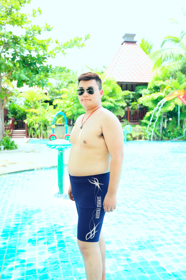 Quần bơi big size cho nam giới béo mập, có size lớn đến 125kg, dáng sooc đùi dài, chất thun bơi lạnh dày dặn co giãn 4 chiều | BN017