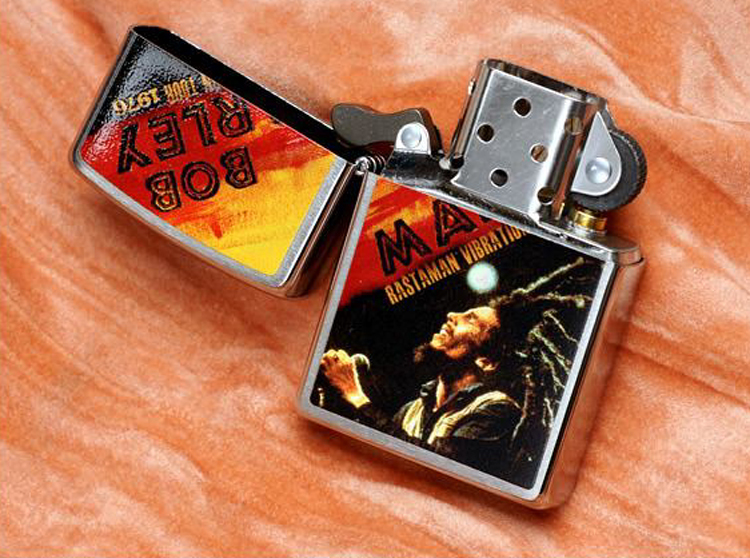 Bật Lửa Zippo 24992 Bob Marley Rastaman 76 Tour Brushed Chrome