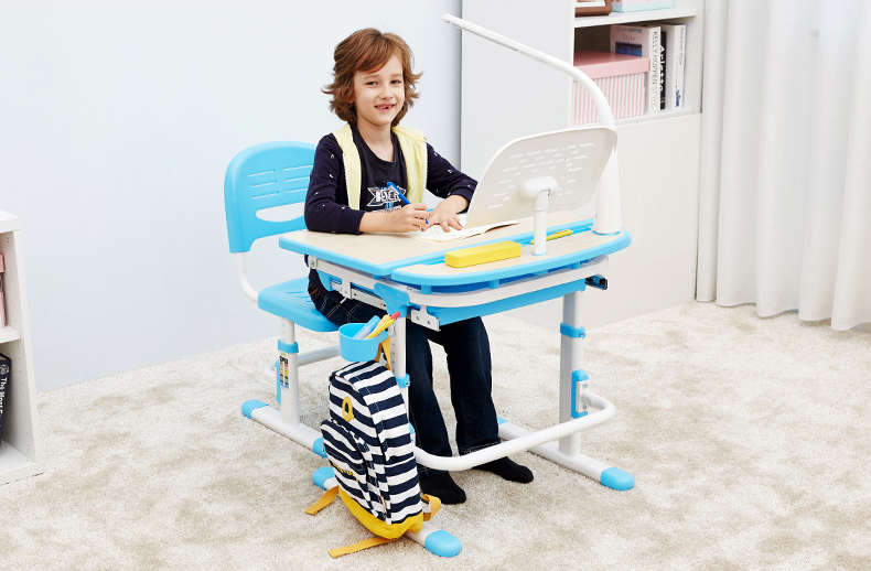 ban hoc sinh thong minh