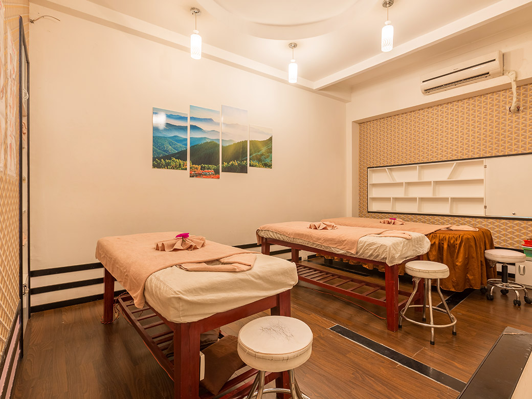 Liệu trình 45 Phút Massage Body Thư Giản Kết Hợp Ngâm Chân Đắp Mặt Nạ Sáng Da Tại Paradise Beauty & Spa