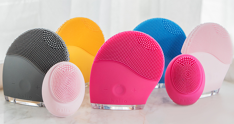 Combo Máy Rửa Mặt Và Mát Xa Da Mặt Halio, Giấy thấm dầu than tre Lixibox