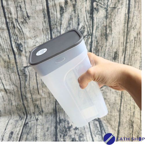 Bộ 2 Bình Nước Handle Bottle Lock&Lock 1.4L HAP817 (Màu Ngẫu Nhiên)