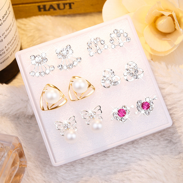 Combo 6 đôi bông tai nụ thời trang nữ xinh đẹp cho bạn gái