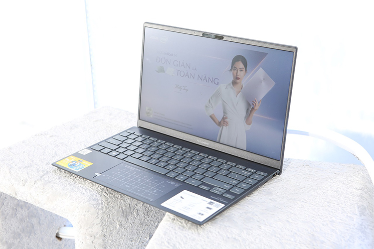 Laptop ASUS ZenBook UX425JA-BM076T (Core i5-1035G1/ 8GB LPDDR4X 3200MHz/ 512GB SSD M.2 PCIE G3X2/ 14 FHD IPS/ Win10) - Hàng Chính Hãng