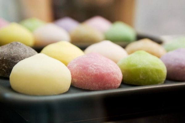 bánh mochi hộp hồng 300g