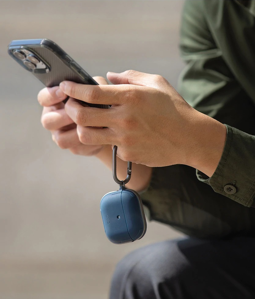 Ốp Case Bảo Vệ Cao Cấp Thương Hiệu UNIQ Valencia Antimicrobial dành cho Airpods 3 - Hàng Chính Hãng