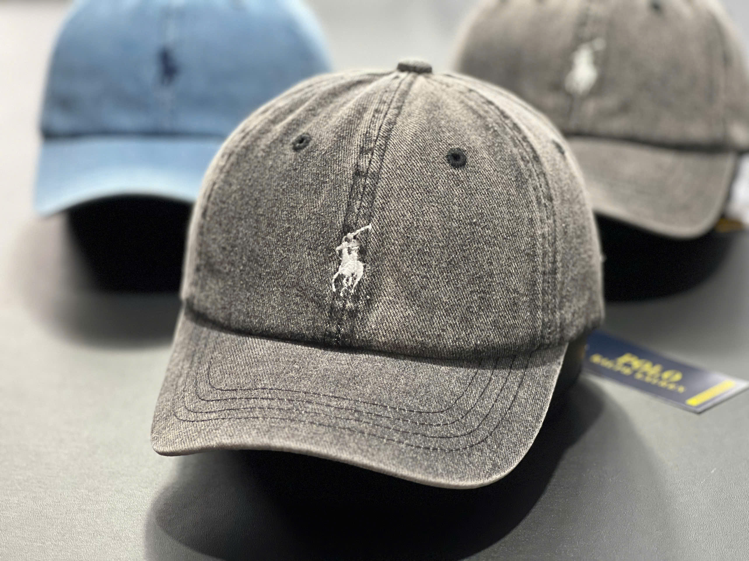 Nón kết, mũ lưỡi trai Polo phối vải jeans form đẹp thời trang đường phố