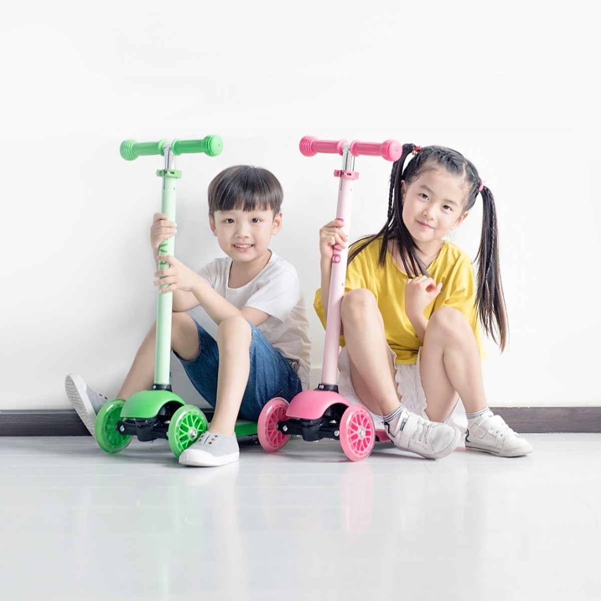 Xe Scooter 3 Bánh Có Thể Điều Chỉnh Độ Cao Xiaomi BEVA Xe Scooter 3 Bánh Có Thể Điều Chỉnh Độ Cao Xiaomi BEVA