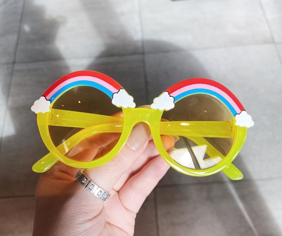 mat-kinh-cho-be-chong-tia-uv-6