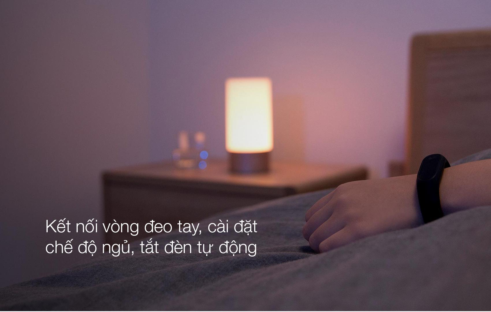 Đèn ngủ thông minh Xiaomi Bedside (Vàng)