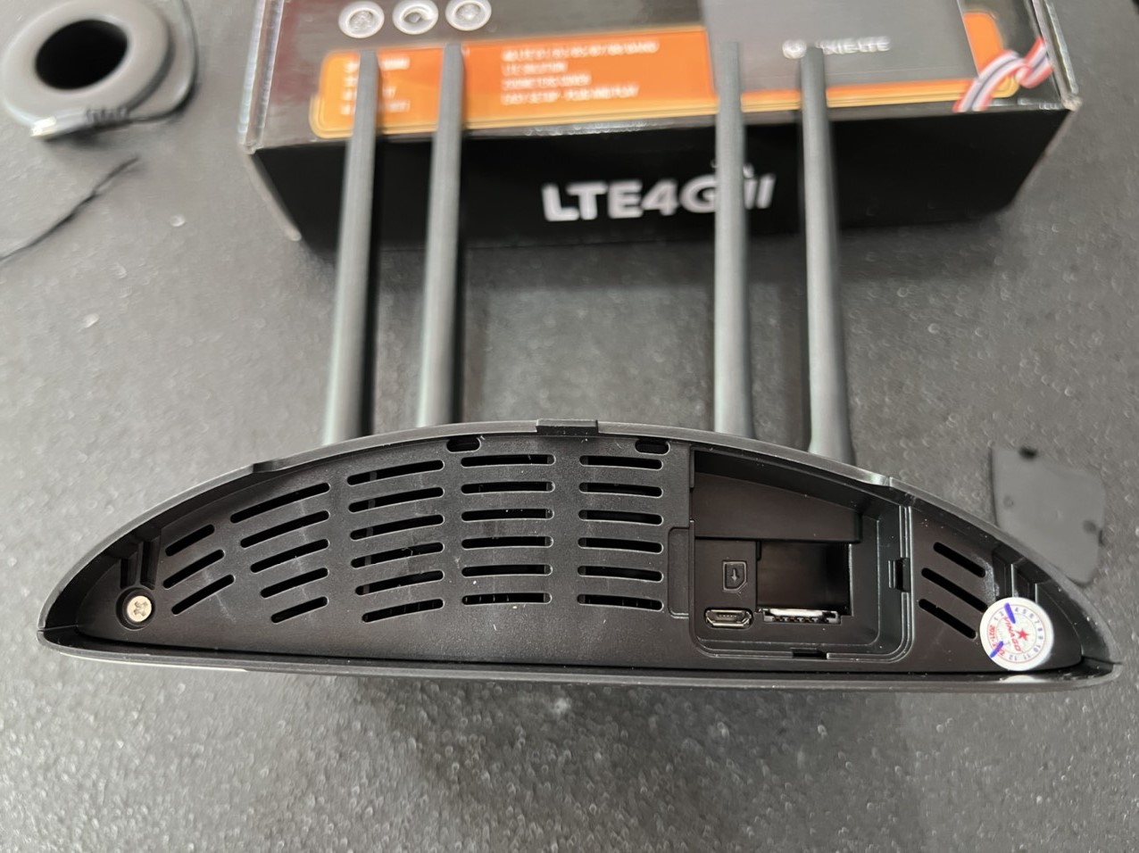 Phát wifi từ sim 4G MIXIE LTE4G hỗ trợ 32 user phát sóng cực xa - nguồn trực tiếp 12V (Đen) HÀNG NHẬP KHẨU