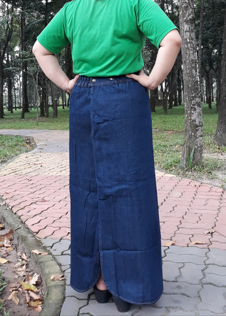 Váy chống nắng Jean nữ Cao cấp thêu Cây dâu tây