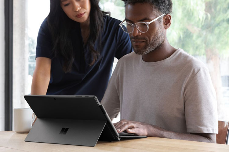 Microsoft Surface Pro 2017 KJR-00001 Core i5-7300U 8GB/128GB/Win10 Pro (12.3 inch) (Silver) - Hàng Chính Hãng
