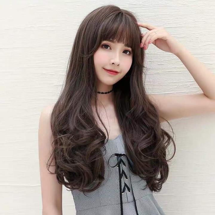 Tóc giả nữ nguyên đầu dài (kèm lưới và lược ). Tóc giả nữ, tóc giả, tóc giả nguyên đầu, tóc giả nữ giá rẻ, tóc giả cao cấp, tóc giả cả đầu. Tóc giả nữ sợi tơ cao cấp, chịu nhiệt tốt, bấm uốn, duỗi, gội thoải mái
