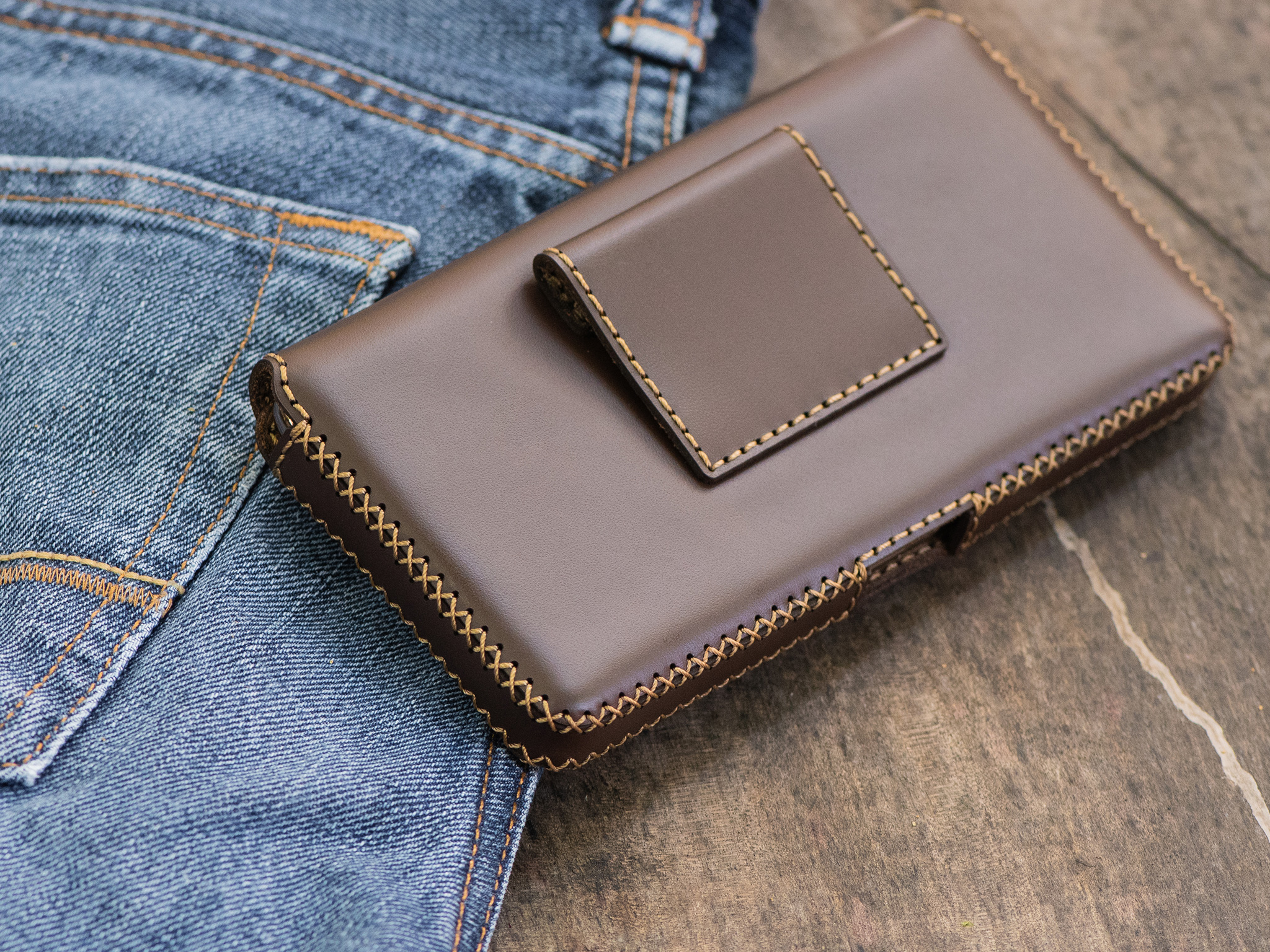 BAO DA ĐEO LƯNG IPHONE SE 2020 - CHÍNH HÃNG KHACTEN.COM