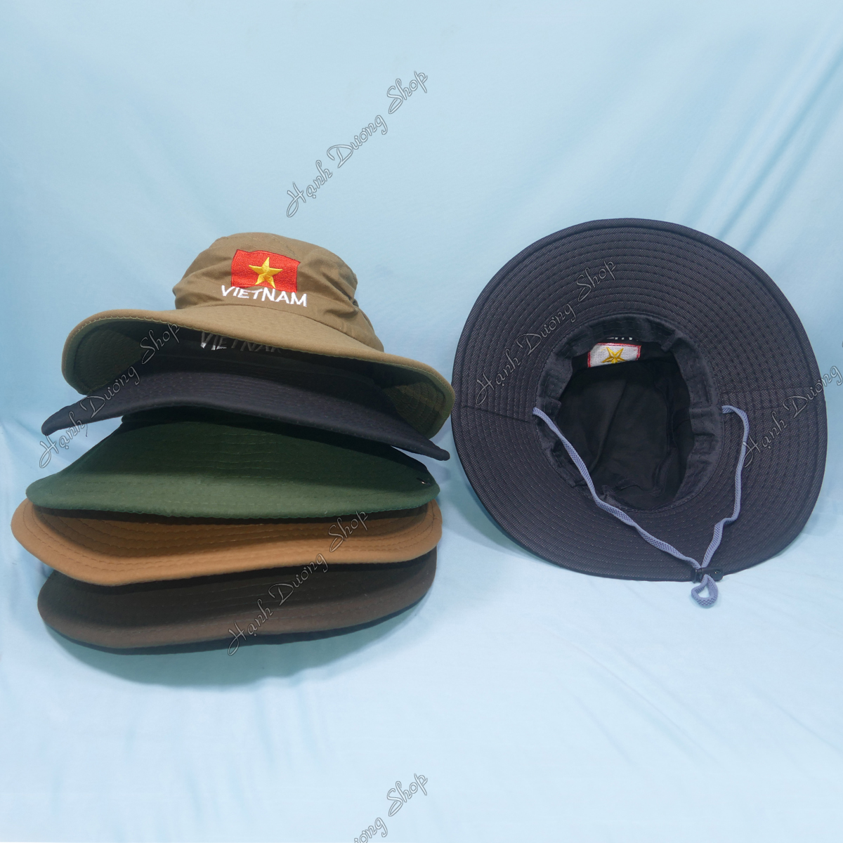 Mũ tai bèo nam vành rộng thêu cờ Việt Nam, chất liệu vải kaki oát mát mẻ, bền chắc - Hạnh Dương