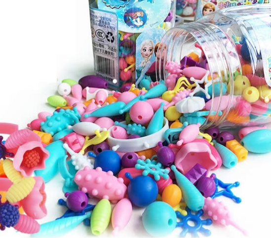 Bộ Đồ Chơi Láp Ráp Xâu Chuỗi Vòng Cổ Công Chúa Cho Bé Gái Disney DS-2566 (150 Chi Tiết)