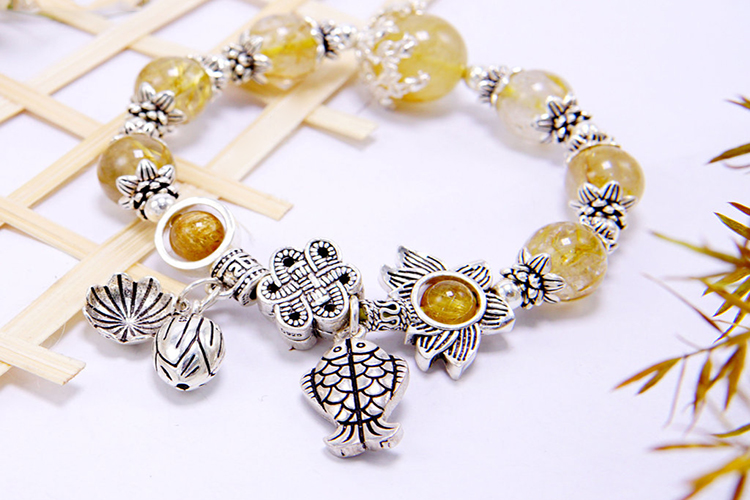 Vòng Tay Thạch Anh Tóc Vàng Charm Bạc V754