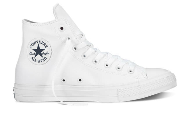 chuck taylor 2 all white