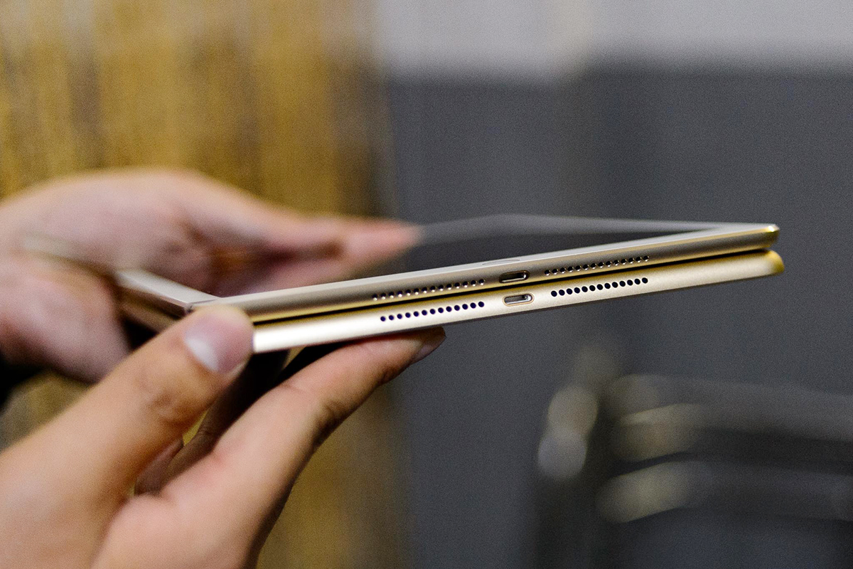 iPad WiFi 128GB New 2017 - Hàng Chính Hãng iPad WiFi 128GB New 2017 - Hàng Chính Hãng