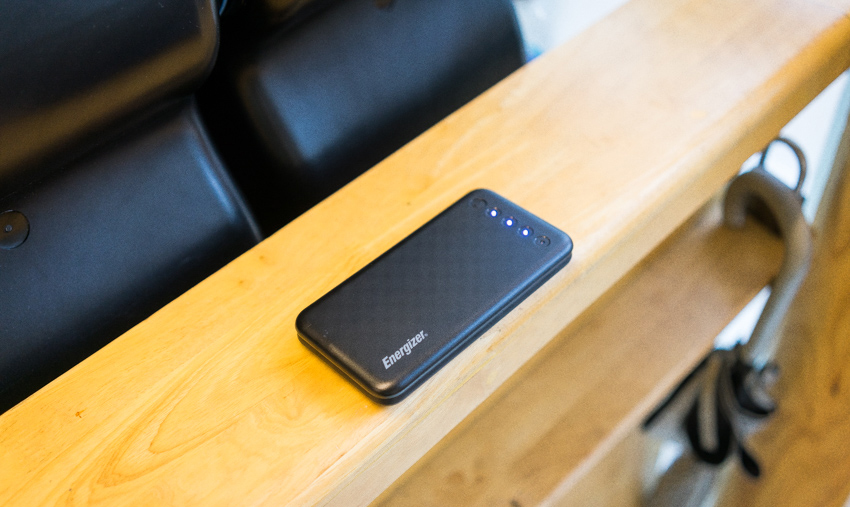 Pin Sạc Dự Phòng Energizer Chiến Binh 10.000mAh Lõi Lithium Polymer - UE10022 - Hàng Chính Hãng Pin Sạc Dự Phòng Energizer Chiến Binh 10.000mAh Lõi Lithium Polymer - UE10022 - Hàng Chính Hãng