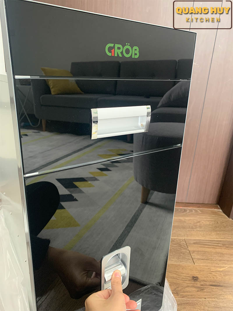 thung-gao-am-tu-mat-guong