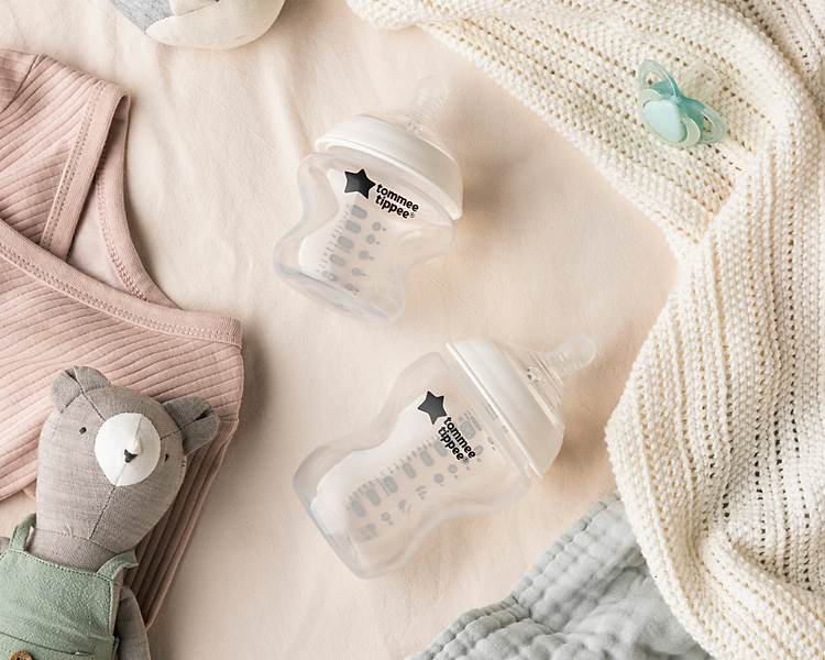 Bình Sữa Ty Siêu Mềm Tự nhiên Tommee Tippee Natural Start 150ml, Núm Ty Của Bình 0-3 tháng