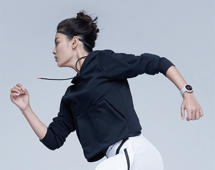 AMAZFIT smart watch Huami Technology produced AMOLED colorful display small love smart voice smart home control NFC 5 days life moonlight white