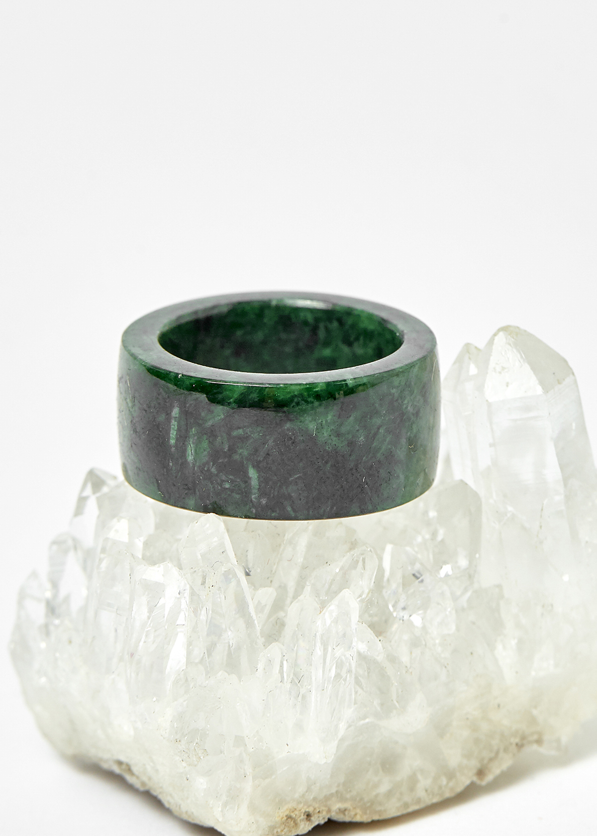 Nhẫn nữ cẩm thạch sơn thủy đường kính 18mm mệnh hỏa, mộc - Ngọc Quý Gemstones