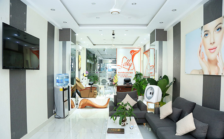 Liệu Trình 60 Phút Tẩy Tế Bào Chết, Làm Móng + Sơn Gel Cao Cấp Tại Lilly Nail & Beauty Spa