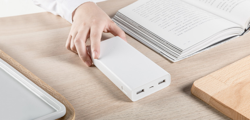 Pin Sạc Dự Phòng Xiaomi Mi 2C 20.000 mAh 2 Cổng USB Tích Hợp QC 3.0 PLM06ZM - Hàng Chính Hãng