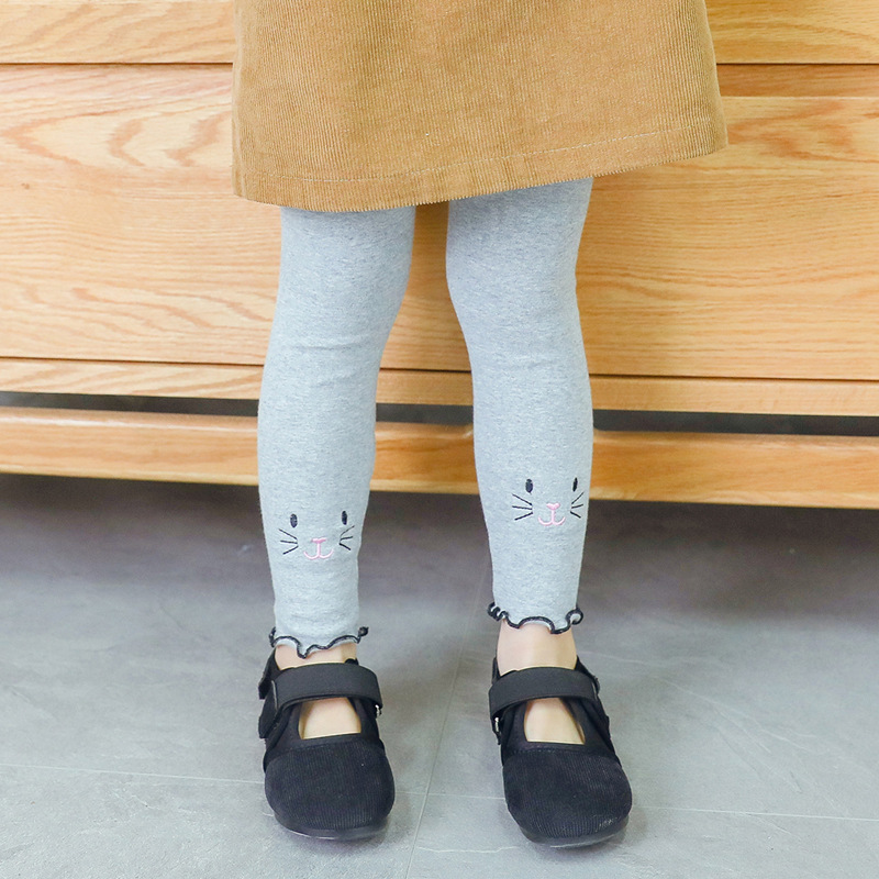 Quần legging bé gái thêu hình mèo