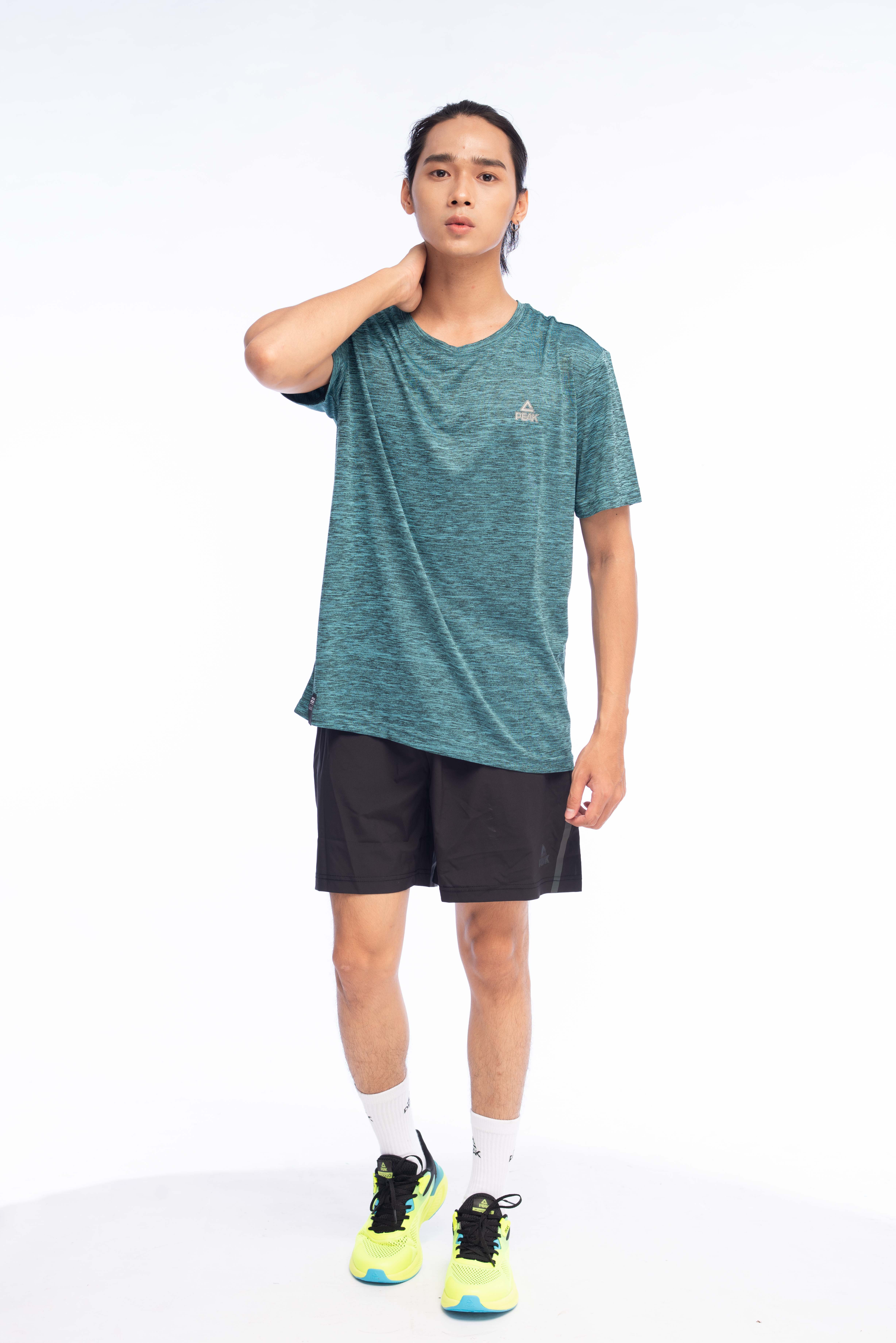 Áo Phông Cổ Tròn Nam PEAK FW612757