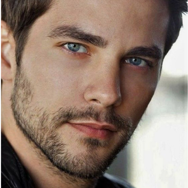 Sữa Rửa Mặt Sạch Sâu Chiết Xuất Than Hoạt Tính Clarista Tokyo Charcoal Facial Foam (130 G)