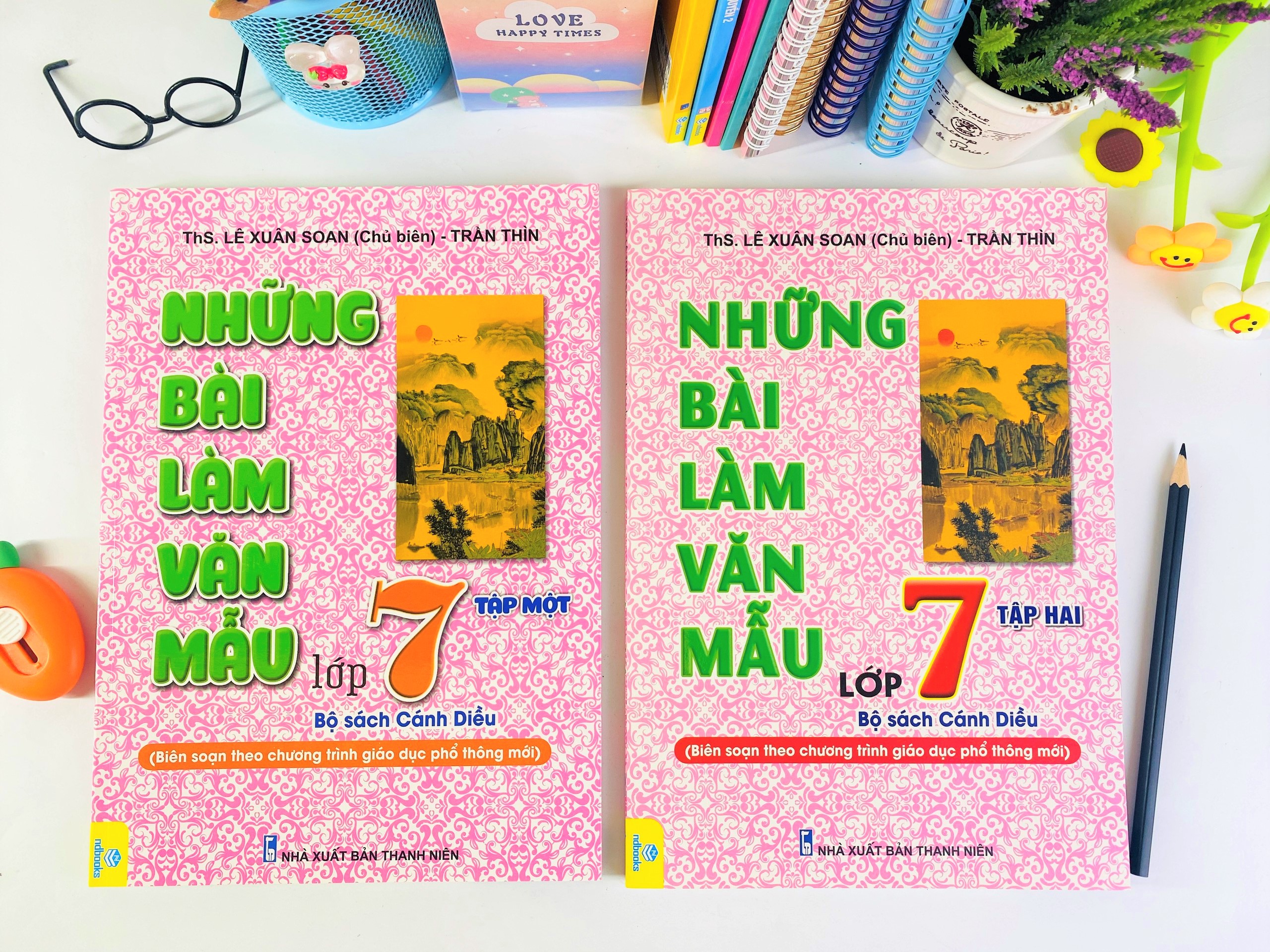 Sách - Những Bài Làm Văn Mẫu Lớp 7 - Biên soạn theo chương trình GDPT mới - Cánh Diều - ndbooks