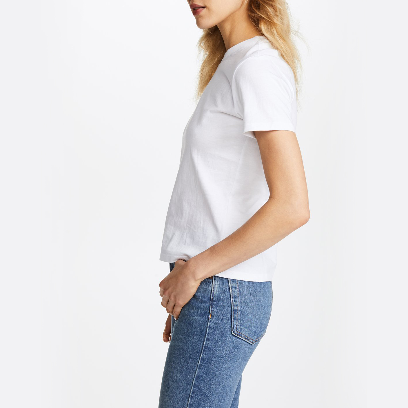 Áo Thun Nữ Trắng Tay Ngắn Cổ Tròn Aaa Jeans Vải Modal