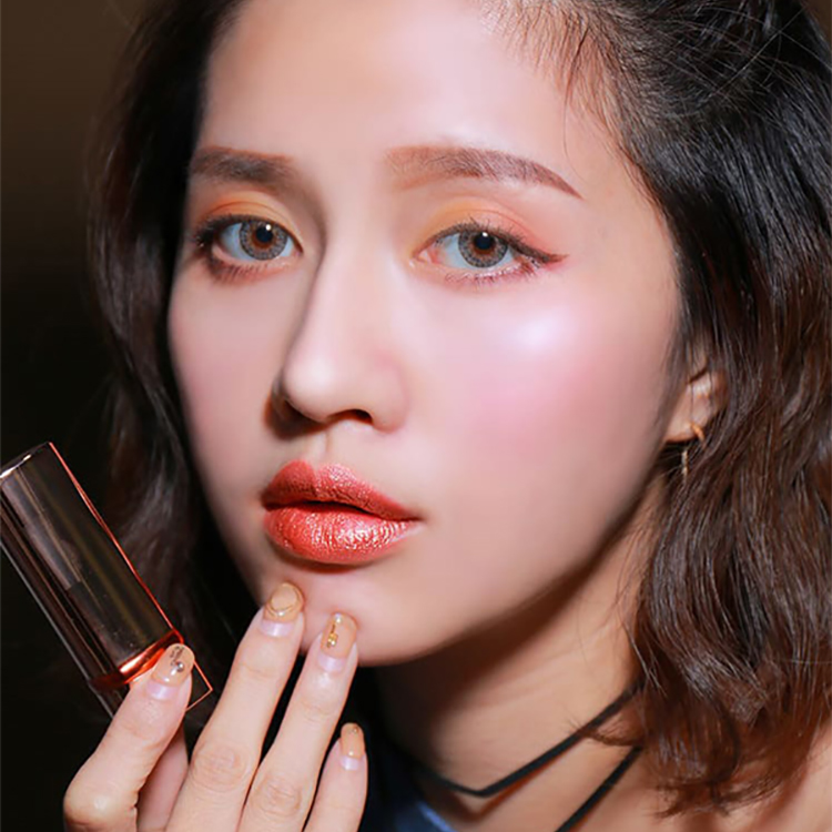 Son Môi Ánh Kim Lấp Lánh MKUP