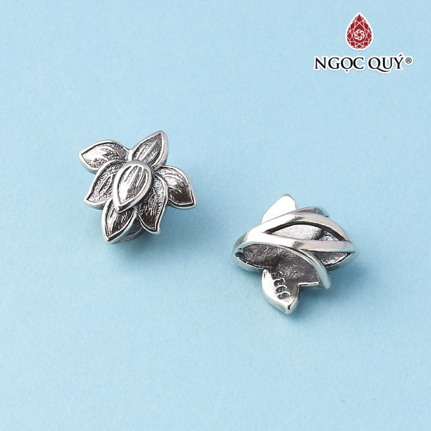 Charm bạc hình hoa sen - Ngọc Quý Gemstones